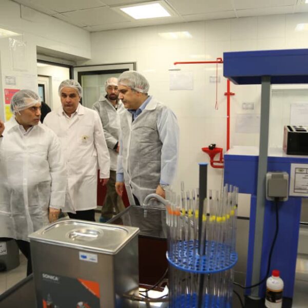 بازدید سورنا ستاری از فارمازند